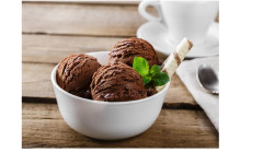 Glace chocolat avec morceaux