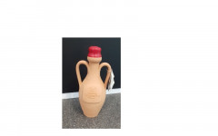 Vin rouge carafe terre cuite