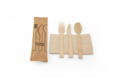 Set couvert avec serviette